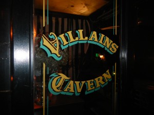Review Villain's Tavern