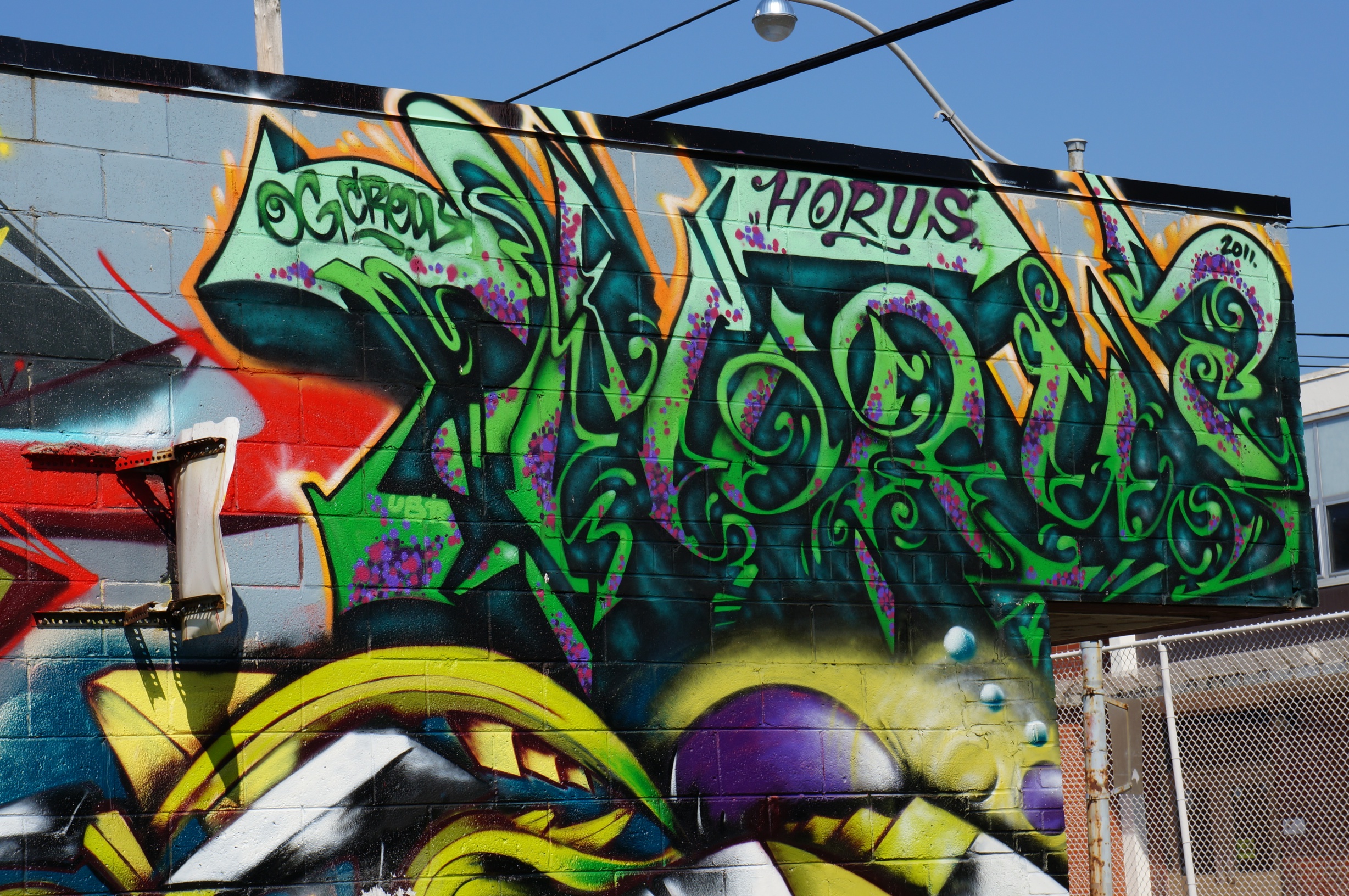 Toronto Graffiti Tour Photo Essay Walking Tour Pictures