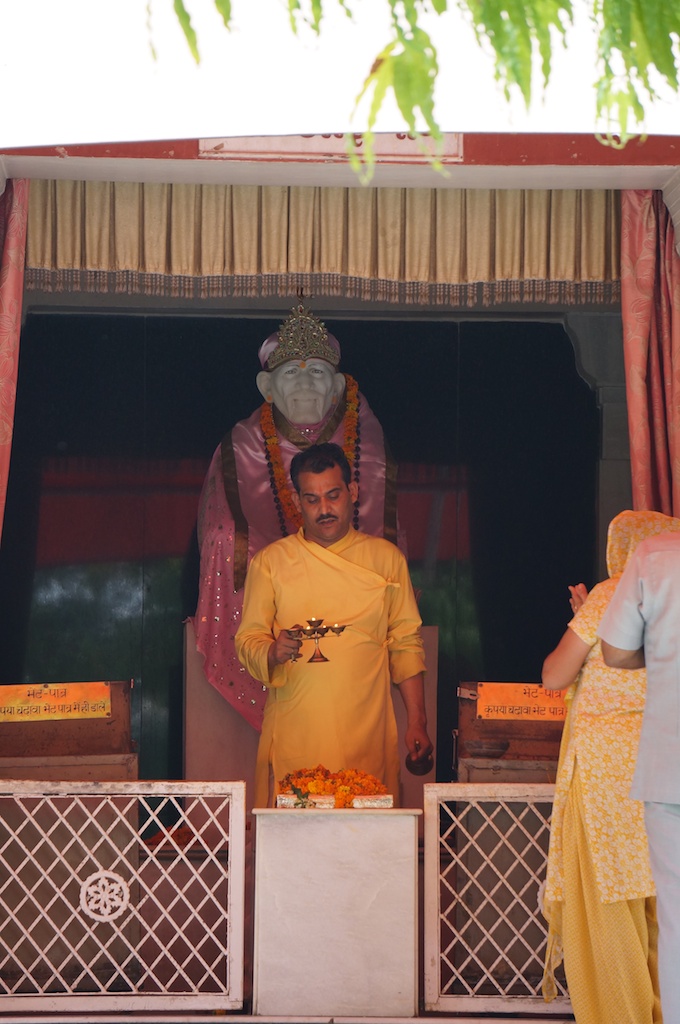 Essay on hinduism rituals